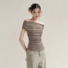 Áo Kaylin trễ vai tay ngắn ôm, vải thun co giãn, gợi cảm - BST Tháng 10/2.025, giá 326.000đ 2
