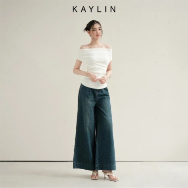 Áo Kaylin trễ vai tay ngắn ôm, vải thun co giãn, gợi cảm - BST Tháng 10/2.025, giá 326.000đ
