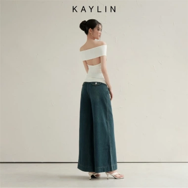 Áo Kaylin trễ vai tay ngắn ôm, vải thun co giãn, gợi cảm - BST Tháng 10/2.025, giá 326.000đ 6 Áo Kaylin trễ vai tay ngắn ôm, vải thun co giãn, gợi cảm - BST Tháng 10/2.025, giá 326.000đ 6
