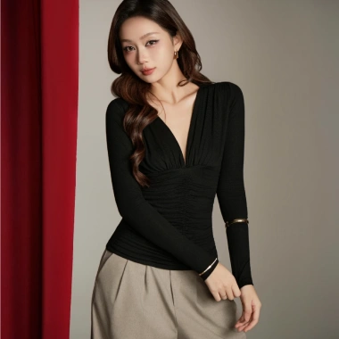 Áo Kaylin Velora Top tay dài cổ V rút nhún, chất thun lụa - Tet Collection A137T1