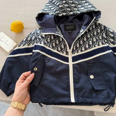 Áo khoác bé trai 2-6 tuổi mũ trùm đầu, thoáng khí, cool Hàn Quốc, giảm giá 292k