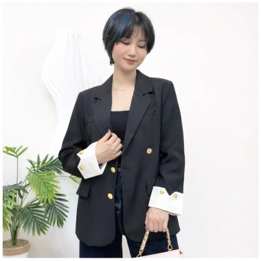 Áo khoác blazer 2 lớp nữ dài tay cúc giữa tay viền trắng, đệm vai trẻ trung công sở - 214.613₫ 8 Áo khoác blazer 2 lớp nữ dài tay cúc giữa tay viền trắng, đệm vai trẻ trung công sở - 214.613₫ 8