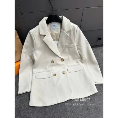 Áo khoác blazer 4 khuy QCCC AKB4KQ thiết kế thời trang, giá chỉ 655.000 VND giảm mạnh
