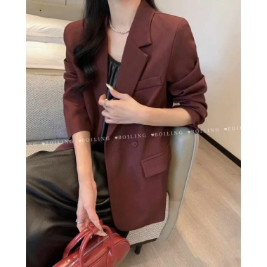 Áo khoác blazer Boiling dài tay hai lớp, đệm vai êm ái, giảm giá 450.000₫