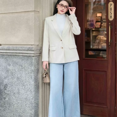 Áo khoác blazer cổ vest nhung 2 túi hông - YOONA ET21S218 giảm giá 224k