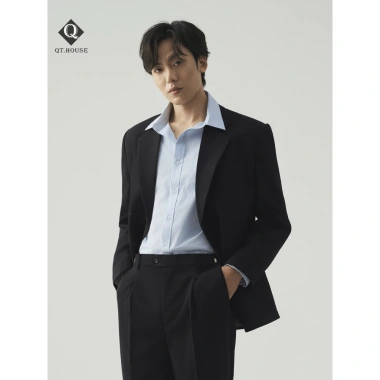 Áo Khoác Blazer Nam QTHOUSE Lịch Lãm 2 Hàng Khuy, Đệm Vai Giữ Form - Giá 585.000đ 4