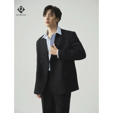 Áo Khoác Blazer Nam QTHOUSE Lịch Lãm 2 Hàng Khuy, Đệm Vai Giữ Form - Giá 585.000đ 5