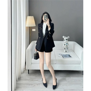 Áo khoác blazer nữ cúc đồng tag thương hiệu - Sang trọng Quảng Châu, 449.000₫