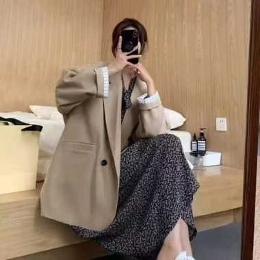 Áo Khoác Blazer Nữ Dài Form Rộng Vải Dày Màu Trơn Phong Cách Hàn Quốc Giá 214.620 VND