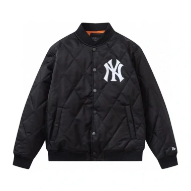Áo Khoác Bomber Form Nhỏ Đặt Tăng 1 Size M L Logo Thêu TQXK Nam Nữ 399.000₫ 10 Áo Khoác Bomber Form Nhỏ Đặt Tăng 1 Size M L Logo Thêu TQXK Nam Nữ 399.000₫ 10