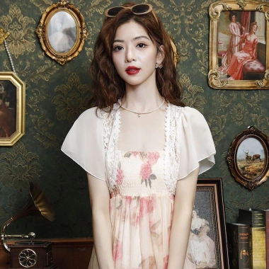 Áo khoác cardigan chiffon tay ngắn nữ Hàn Quốc - Chống nắng thời trang, giá ưu đãi 111.330₫ 10 Áo khoác cardigan chiffon tay ngắn nữ Hàn Quốc - Chống nắng thời trang, giá ưu đãi 111.330₫ 10