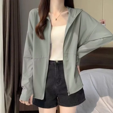 Áo khoác chống nắng lụa băng mùa hè nhẹ cho nữ - UV 100 - Giá 199.800 VND 10