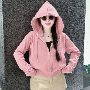 Áo khoác chống nắng thun gân bèo xếp ly 6 túi form lửng vừa mã – Free Size 40‑60kg 9 Áo khoác chống nắng thun gân bèo xếp ly 6 túi form lửng vừa mã – Free Size 40‑60kg 9