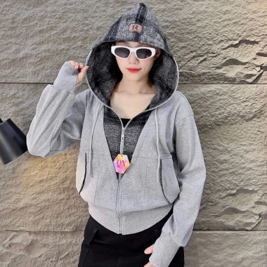 Áo khoác chống nắng thun gân mix caro, nón mũ min6, mát, form lửng freesize 40-60 - 200k