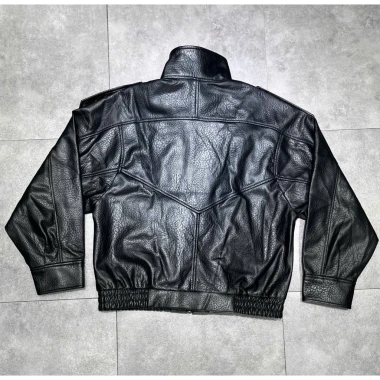Áo khoác da biker chính hãng Real Leather, giảm 22% chỉ 1.990.000₫ 3 Áo khoác da biker chính hãng Real Leather, giảm 22% chỉ 1.990.000₫ 3