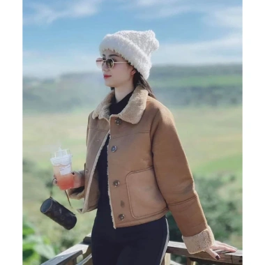 Áo khoác da lộn lót lông cực ấm chuẩn Zara - Giá chỉ 610.000 VND 3 Áo khoác da lộn lót lông cực ấm chuẩn Zara - Giá chỉ 610.000 VND 3