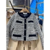 Áo khoác dạ tweed nữ dáng ngắn mác SenduoDuo – QCCC, giá ưu đãi 676k 2