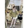 Áo khoác dù nữ croptop có nón, thiết kế túi & khóa kéo - XSTT Fashion 145k