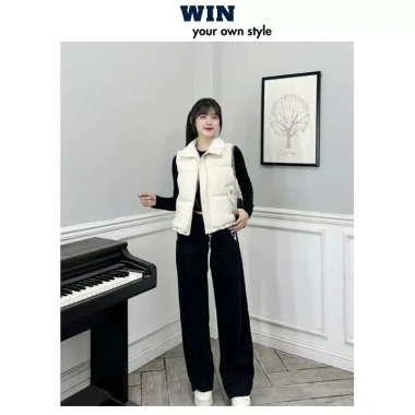 Áo khoác gile phao nữ logo M cổ cao túi tiện form vừa ôm người đẹp ấm WIN