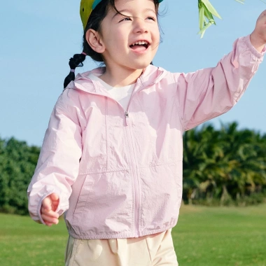 Áo khoác gió bé gái BabyloveGO 2 lớp vải dù có mũ, chống nước, giữ ấm, tránh nắng gió 1-10 tuổi 179.000 VND