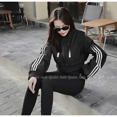 Áo khoác gió nữ 2 lớp lót lông dày dặn, kẻ sọc thể thao croptop, kháng nước cản gió - 128k 2