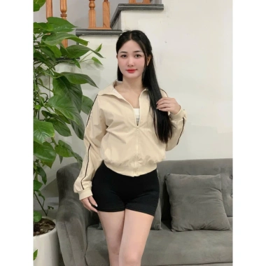 Áo khoác gió nữ siêu xinh mẫu mới 2.025 - Giá 129.300 VND, siêu nhẹ, giảm mạnh 9