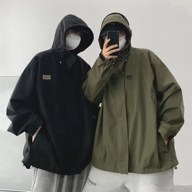 Áo khoác gió unisex form rộng lót nỉ dày dặn – Đen/Xanh, giảm còn 152k | X.STORE