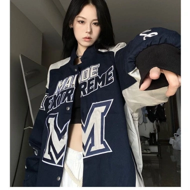 Áo khoác Hip Hop Retro 2.025 màu sắc tương phản, cổ đứng, bông tai kẹp, phong cách đường phố, xe máy 11 Áo khoác Hip Hop Retro 2.025 màu sắc tương phản, cổ đứng, bông tai kẹp, phong cách đường phố, xe máy 11