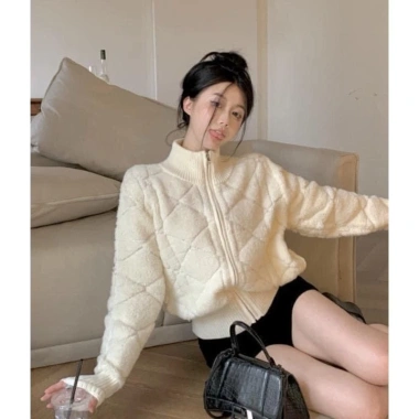 Áo khoác len cardigan dài tay họa tiết dập nổi KUNKUN SP211 Quảng Châu giảm giá 249k