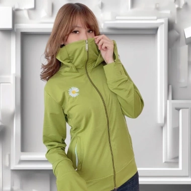 Áo khoác nữ chống nắng toàn thân thêu hoa cúc, có mũ và bo tay xỏ ngón: Giá chỉ 129.000₫ 4 Áo khoác nữ chống nắng toàn thân thêu hoa cúc, có mũ và bo tay xỏ ngón: Giá chỉ 129.000₫ 4