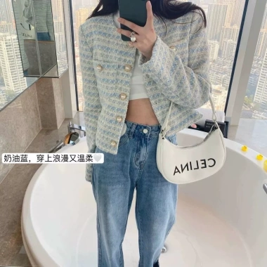 Áo khoác nữ lãng mạn sữa xanh ngọc trai, cổ tròn dài tay, nút dệt Xuân Thu 7