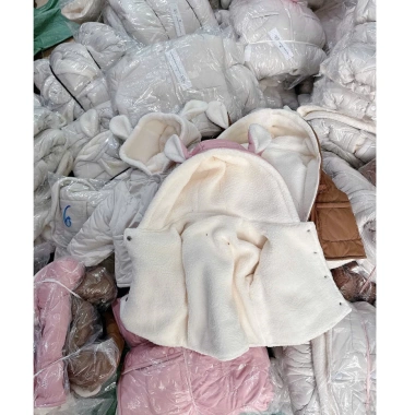 Áo khoác phao tai thỏ cho bé 7-26kg, lót lông dày mềm mịn, giảm giá - Tini Kids
