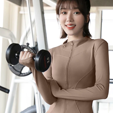 Áo khoác tập gym Ak01 – Chống nắng UV, co dãn 4 chiều, cao cấp, chỉ 79.000₫ 3 Áo khoác tập gym Ak01 – Chống nắng UV, co dãn 4 chiều, cao cấp, chỉ 79.000₫ 3