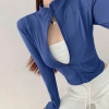 Áo khoác tập Gym nữ AKT - Chống nắng, co giãn, thấm hút mồ hôi, tôn body, giá ưu đãi 68.000 VND 8