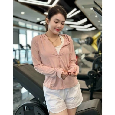 Áo khoác tập mũ chống nắng su lạnh co giãn, thoải mái - Giá chỉ 79.900đ 3 Áo khoác tập mũ chống nắng su lạnh co giãn, thoải mái - Giá chỉ 79.900đ 3