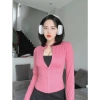 Áo khoác thể thao nữ UNIQ vải thoáng khí tay dài xỏ ngón chống nắng UV - Giá 250k 3