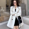 Áo khoác trắng Oversized Hàn Quốc xuân thu - Giá giảm 383.400₫