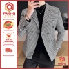 Áo khoác vest blazer nam kẻ caro trắng đen cao cấp, trẻ trung phong cách Hàn Quốc TwoQ 2
