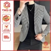 Áo khoác vest blazer nam kẻ caro trắng đen cao cấp, trẻ trung phong cách Hàn Quốc TwoQ 3