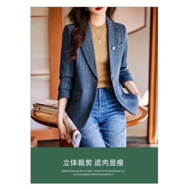 Áo khoác vest đỏ nho nữ mùa thu 2.023 – Thiết kế thoải mái, sang trọng, phù hợp dạo phố