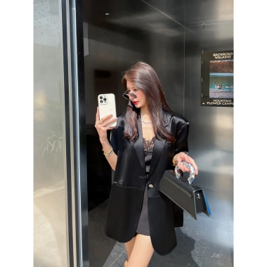 Áo khoác vest ngắn tay mỏng màu đen cho phụ nữ - satin acetate mới, rộng vừa vặn, dài vừa phải, giá chỉ 510.075₫