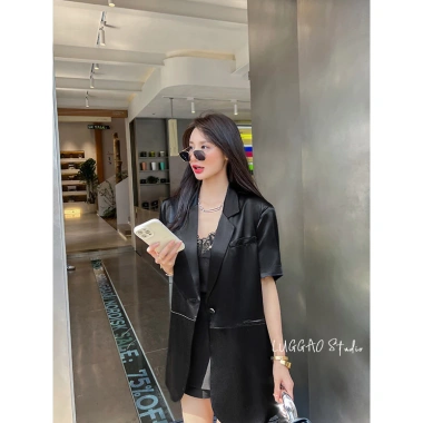 Áo khoác vest ngắn tay mỏng màu đen cho phụ nữ - satin acetate mới, rộng vừa vặn, dài vừa phải, giá chỉ 510.075₫ 6 Áo khoác vest ngắn tay mỏng màu đen cho phụ nữ - satin acetate mới, rộng vừa vặn, dài vừa phải, giá chỉ 510.075₫ 6