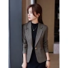 Áo khoác vest nữ xám mùa thu 2.025, dáng ôm sát, sang trọng cho người thấp 5