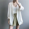 Áo Khoác Vest Vải Voan Siêu Mỏng Dáng Rộng Thời Trang Nữ Mùa Hè 2.022 186.840 VND 2