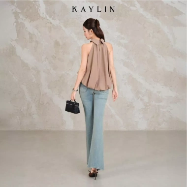 Áo kiểu KAYLIN bí nhúng cổ yếm xoè phồng, chất vải kate sợi tre, cá tính - BST Tháng 12.2.025 A122T12, giá 410k