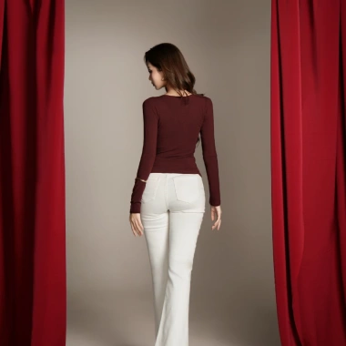 Áo kiểu KAYLIN Ruby Top tay dài cổ chéo, vải thun cotton co giãn, mẫu TET COLLECTION - Giá 390.000đ 8 Áo kiểu KAYLIN Ruby Top tay dài cổ chéo, vải thun cotton co giãn, mẫu TET COLLECTION - Giá 390.000đ 8