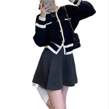 Áo len cardigan cổ tròn đính cúc, túi ngực Hàn Quốc - Tiểu thư, chỉ 187.620₫