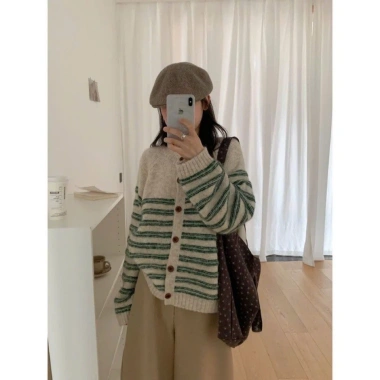 Áo len cardigan dài tay kẻ sọc mềm mịn QCCC KUNKUN SP390 - Giá chỉ 169.000₫ 2