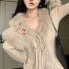 Áo len cardigan Hàn Quốc Qrhyk Hot Girl Furry cổ chữ V dài tay, không đều mỏng, mới 10