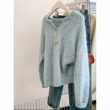 Ao len dài tay mùa đông cổ V mềm mại cho nữ trẻ trung - KUNKUN SP413 giá 229k 4